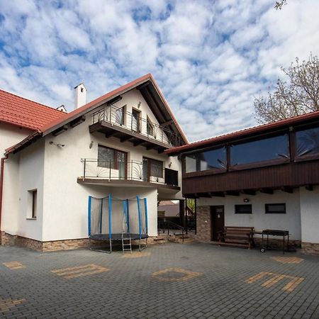 Hotel Amedeia Bran  Exteriér fotografie
