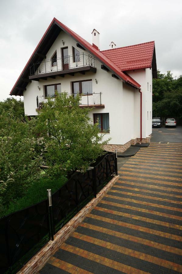 Hotel Amedeia Bran  Exteriér fotografie